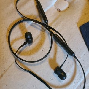 Beats wireless ear buds